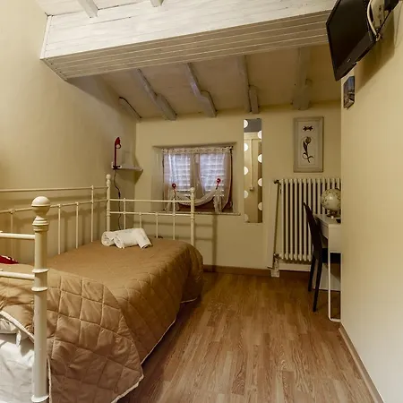 Flori's Bed and breakfast Viareggio